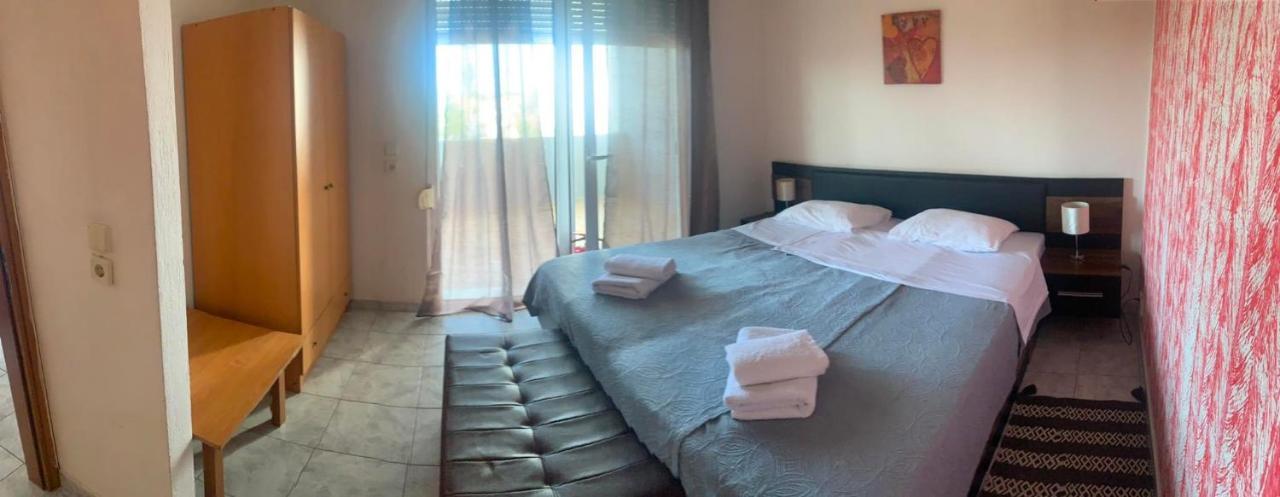 Hotel Loga Tiheró Kültér fotó