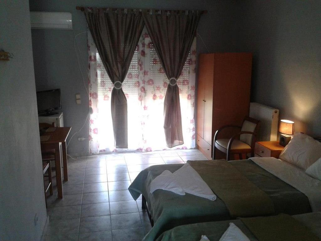 Hotel Loga Tiheró Szoba fotó
