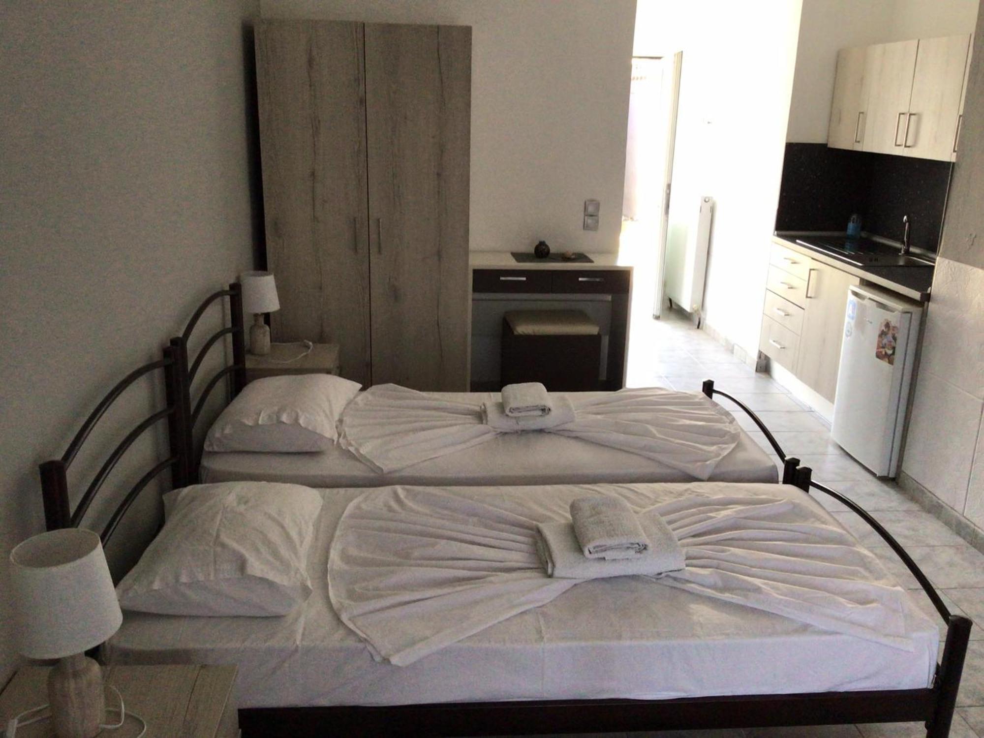 Hotel Loga Tiheró Kültér fotó
