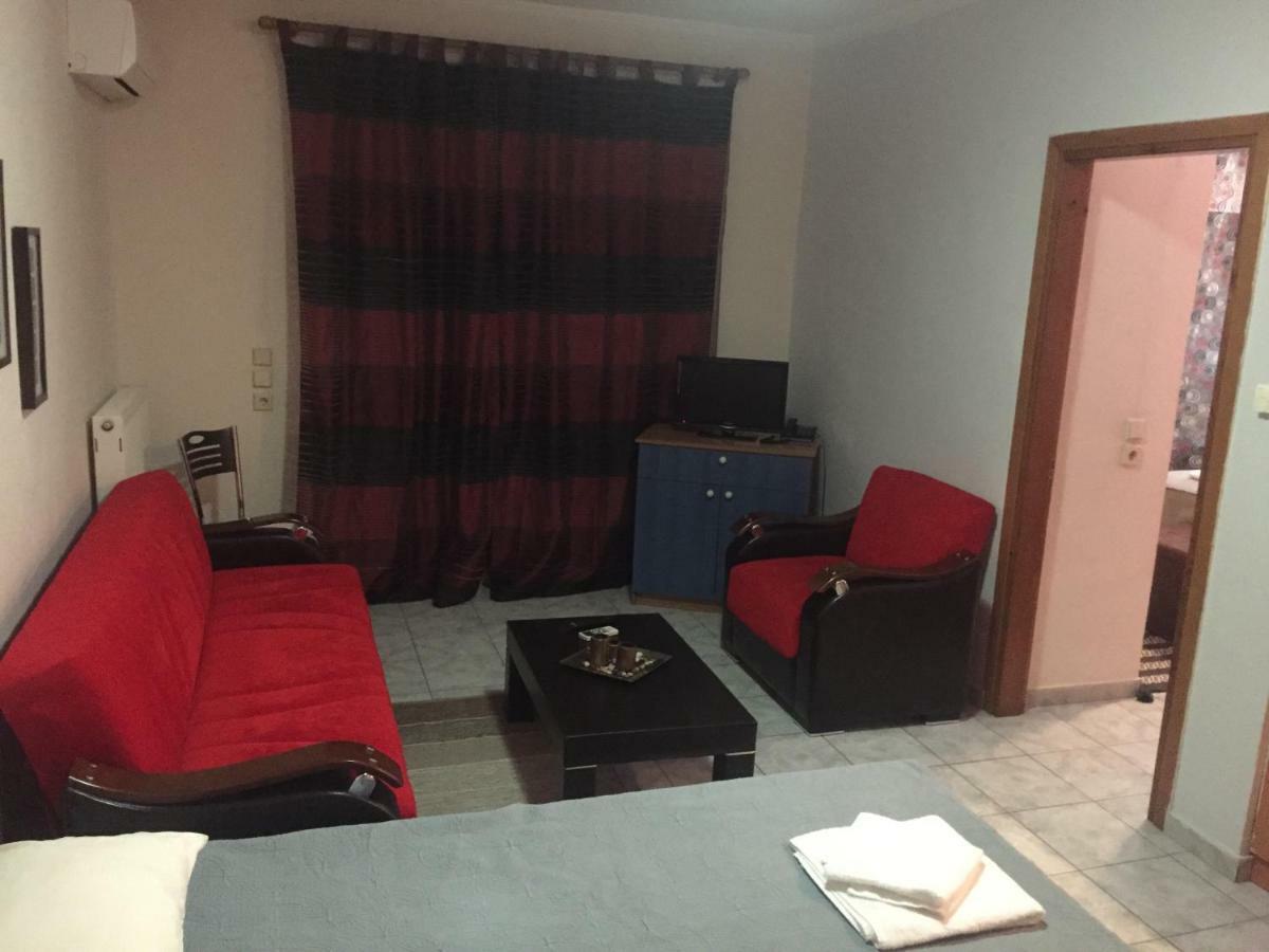 Hotel Loga Tiheró Kültér fotó